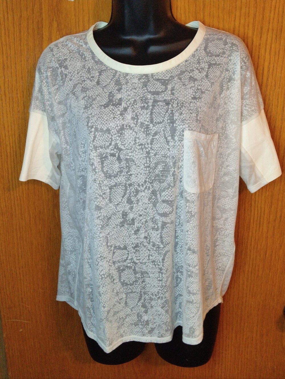 New Rebecca Taylor Burnout Short sleeve Pocket Tee Size S